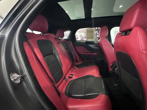 Used 2019 Jaguar F-PACE S image 29