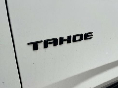 Used 2022 Chevrolet Tahoe RST w/ Sport Performance Package AWD/4WD image 10