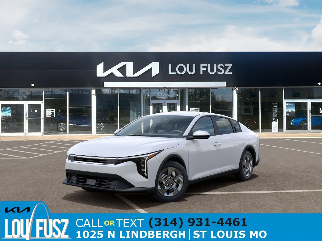 New 2027 Kia K4 FWD image 1