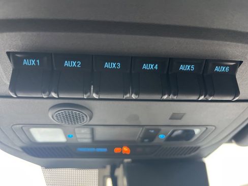 Used 2022 Ford Bronco Wildtrak image 18