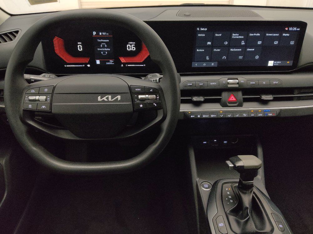 Used 2025 Kia K4 FWD image 22