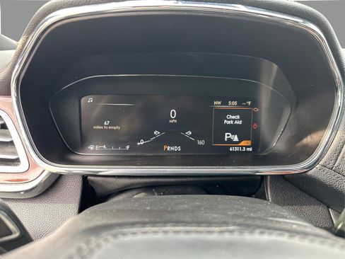 Used 2020 Lincoln Continental FWD image 30