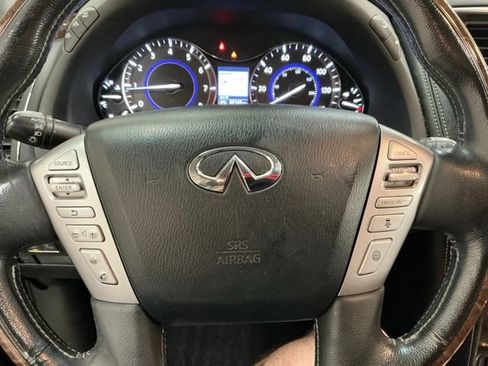 Used 2017 INFINITI QX80 4WD w/ Driver Assistance Package image 31