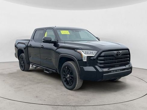 New 2026 Toyota Tundra Limited AWD/4WD image 7