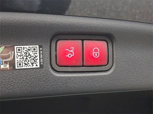 Used 2024 Mercedes-Benz C 300 C 300 image 29