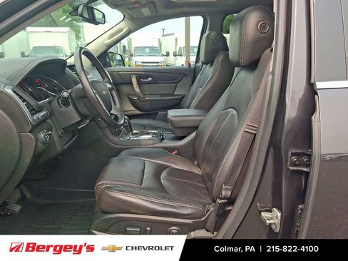 Certified 2015 GMC Acadia SLT w/ Open Road Package FWD image 17