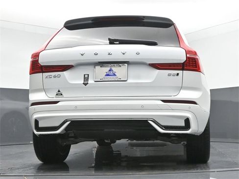 Used 2025 Volvo XC60 B5 Plus w/ Climate Package image 41