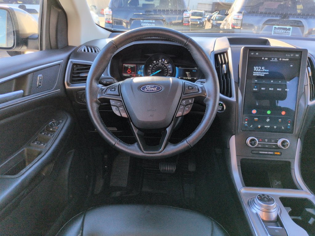 Used 2022 Ford Edge SEL AWD/4WD image 13
