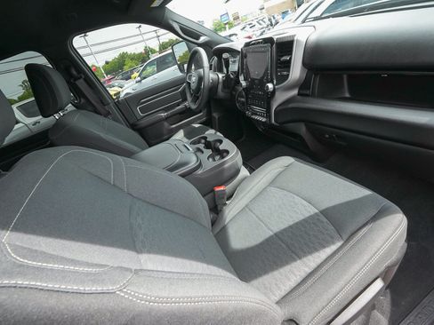 Used 2025 RAM 2500 Big Horn AWD/4WD image 37