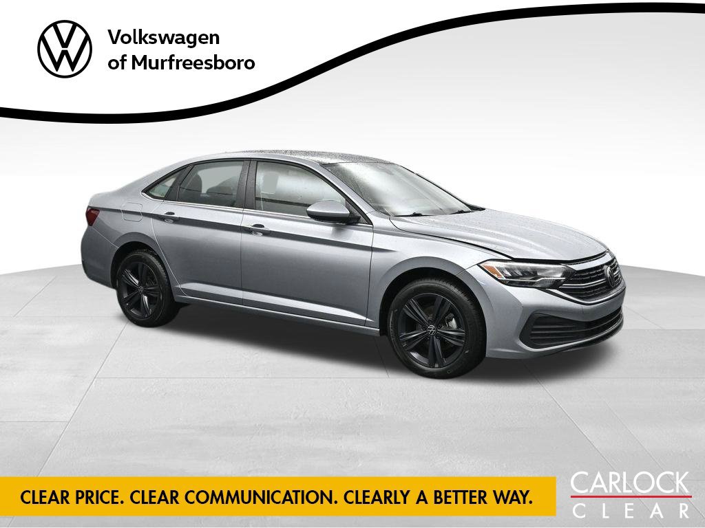 Used 2024 Volkswagen Jetta SE w/ Panoramic Sunroof Package FWD image 6