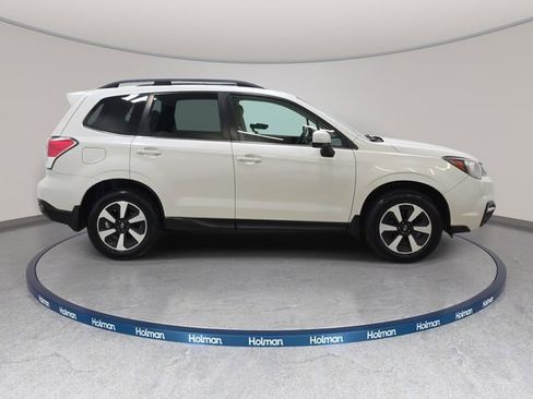 Used 2018 Subaru Forester 2.5i Limited w/ Popular Package #2 AWD/4WD image 5