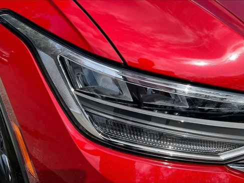 Certified 2023 Volkswagen Tiguan SE w/ Panoramic Sunroof Package image 28