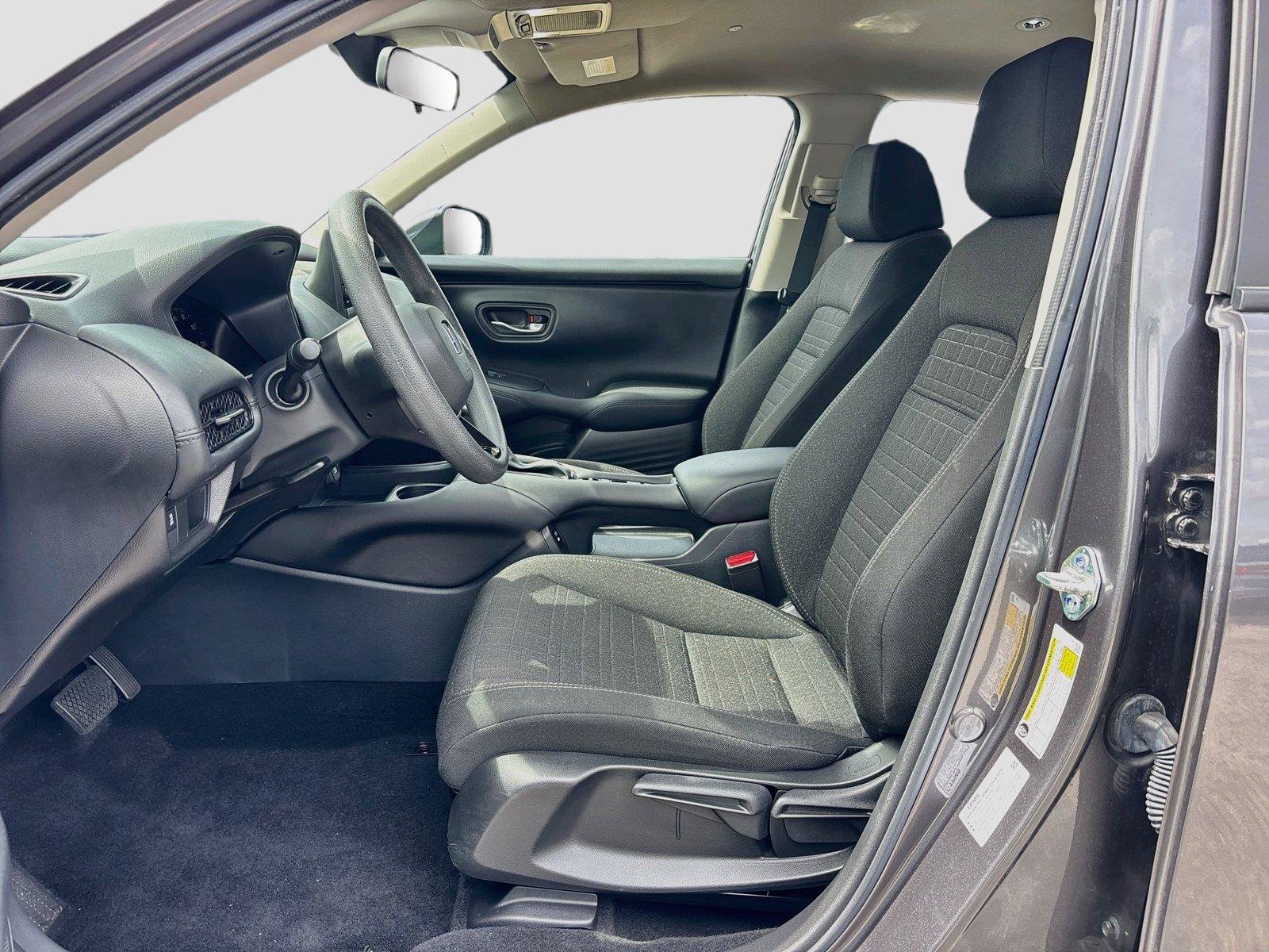 Certified 2025 Honda HR-V LX image 22