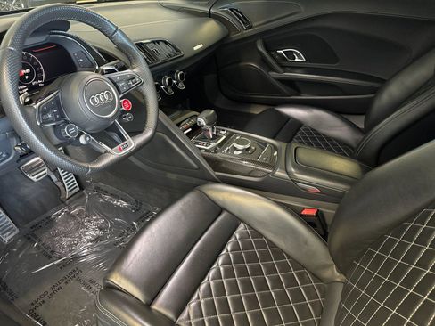 Used 2020 Audi R8 V10 performance AWD/4WD image 9