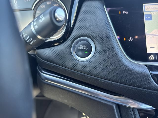 Certified 2024 Cadillac XT5 Premium Luxury w/ LPO, Floor Liner Package AWD/4WD image 17