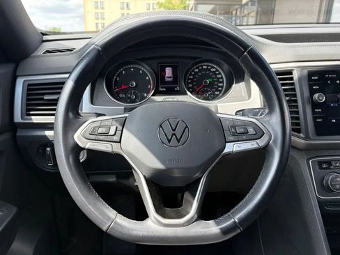 Used 2020 Volkswagen Atlas Cross Sport SE w/ Towing Package AWD/4WD image 15
