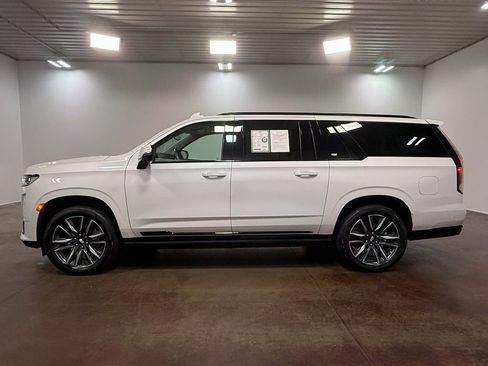 Used 2021 Cadillac Escalade ESV Sport Platinum image 27