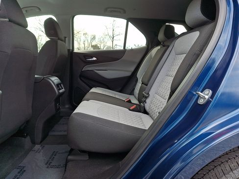 Used 2023 Chevrolet Equinox LS w/ LS Convenience Package image 10