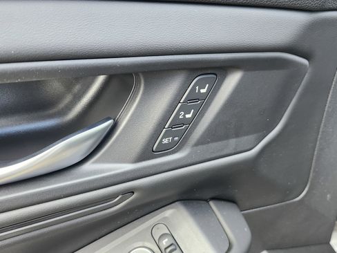 Used 2024 Honda Accord EX-L image 29