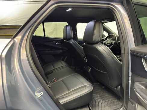 Used 2024 Chevrolet Blazer EV LT image 32