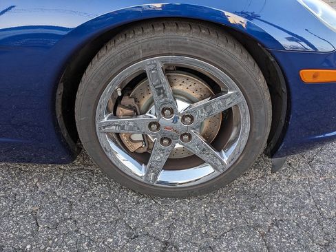 Used 2007 Chevrolet Corvette Convertible w/ Preferred Equipment Group image 10