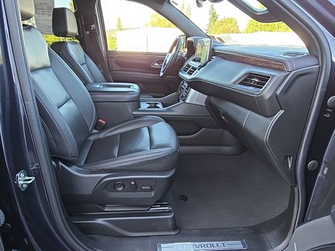 Used 2023 Chevrolet Tahoe LT image 32