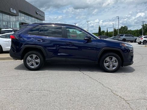 Used 2024 Toyota RAV4 XLE FWD image 9