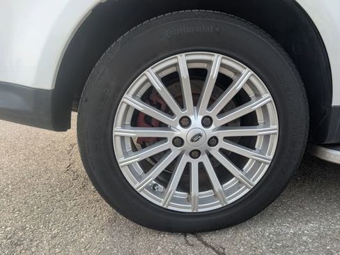 Used 2011 Land Rover Range Rover Sport HSE image 25