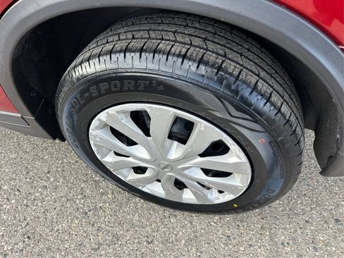 Used 2019 Nissan Rogue S image 18