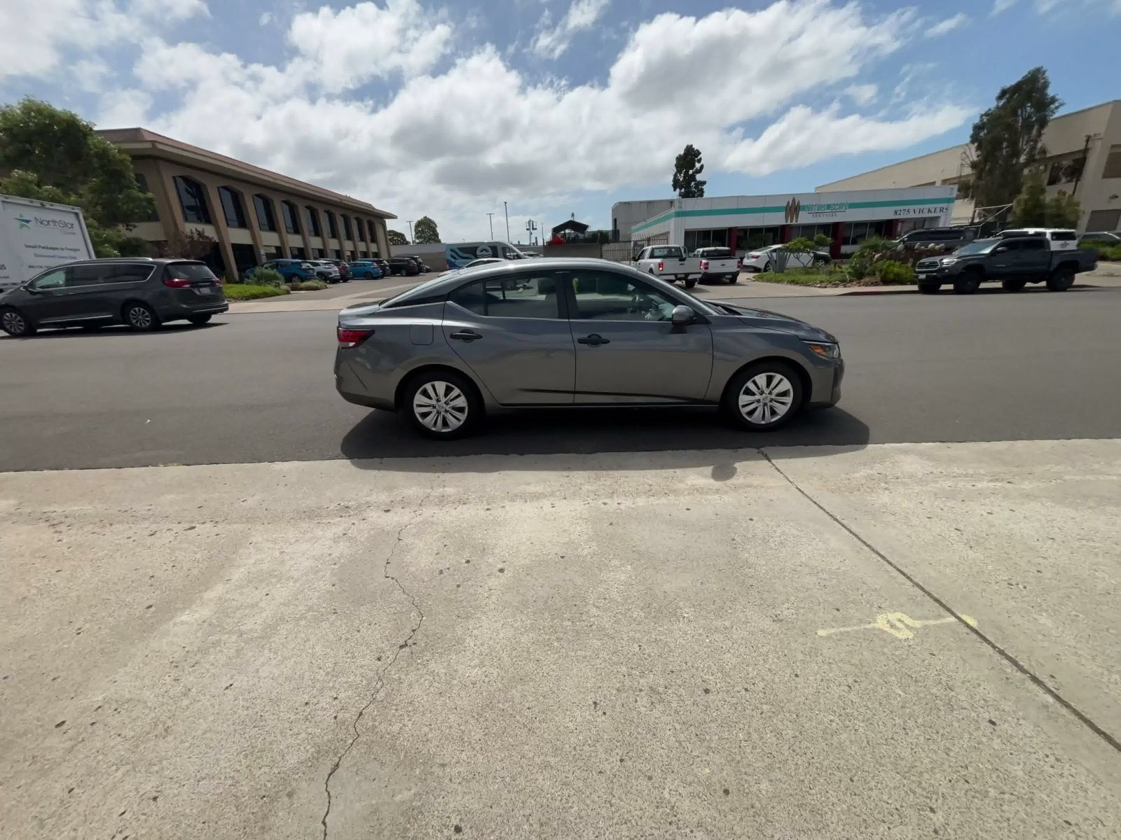 Used 2025 Nissan Sentra S FWD image 15