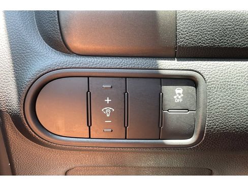 Used 2017 Kia Forte LX FWD image 35