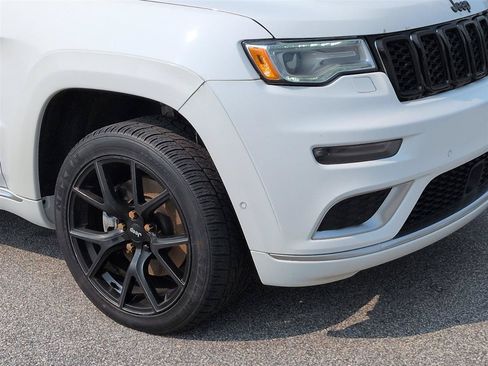 Used 2018 Jeep Grand Cherokee Summit w/ Platinum Series Group AWD/4WD image 9