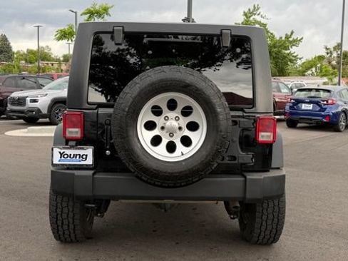 Used 2018 Jeep Wrangler Unlimited Sport S AWD/4WD image 4
