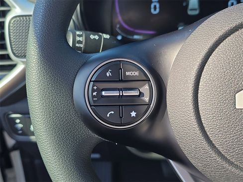 New 2025 Kia Soul LX image 30