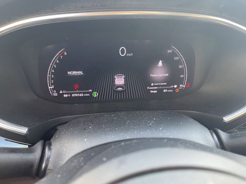 Used 2023 Acura MDX SH-AWD w/ Technology Package image 11