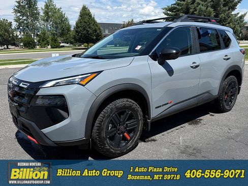 Used 2025 Nissan Rogue SV AWD/4WD image 1