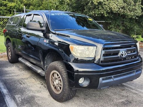 Used 2011 Toyota Tundra 4x4 Double Cab image 3