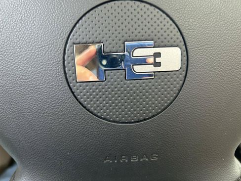 Used 2007 HUMMER H3 AWD/4WD image 19