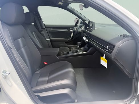New 2026 Honda Civic Sport image 13