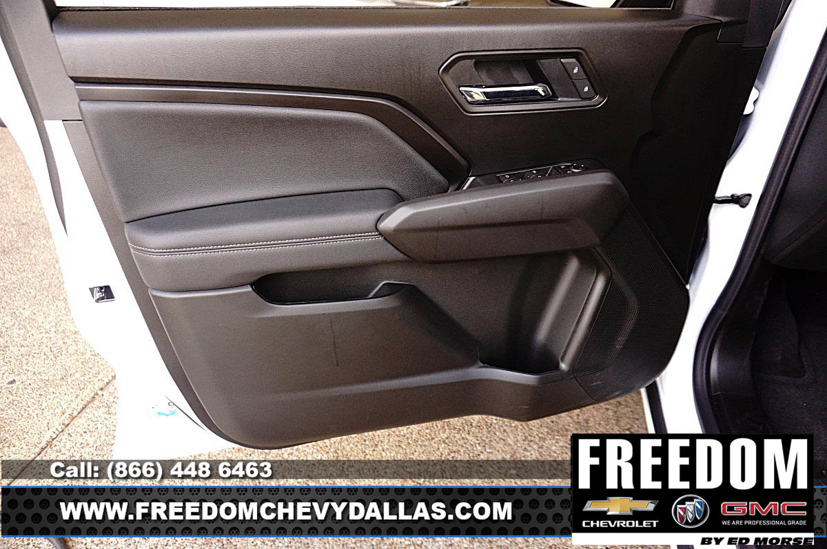 New 2026 GMC Canyon Elevation w/ Convenience Package RWD image 38