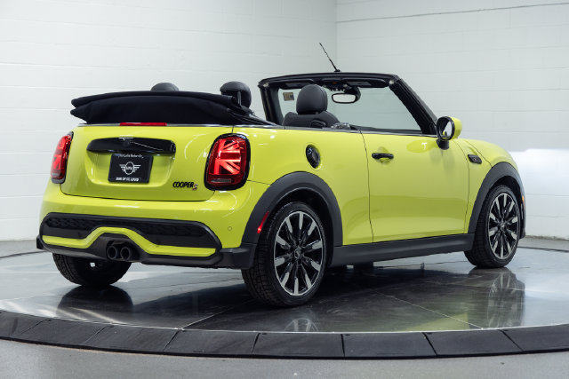 Used 2024 MINI Cooper S FWD image 10