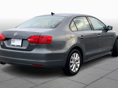 Used 2012 Volkswagen Jetta SE image 12