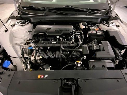 Certified 2025 Kia K4 FWD image 10