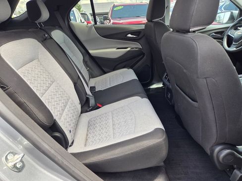 Used 2023 Chevrolet Equinox LT FWD image 15