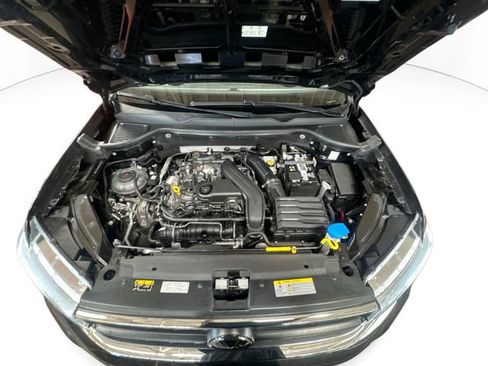 Certified 2023 Volkswagen Taos S FWD image 18