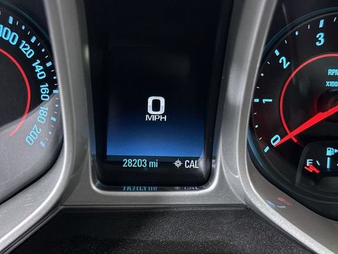 Used 2015 Chevrolet Camaro ZL1 RWD image 12
