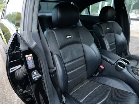 Used 2007 Mercedes-Benz CLS 63 AMG w/ P2 Pkg image 37