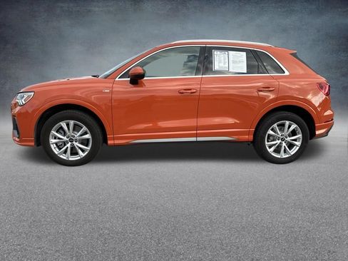 Used 2025 Audi Q3 2.0T Premium AWD/4WD image 2