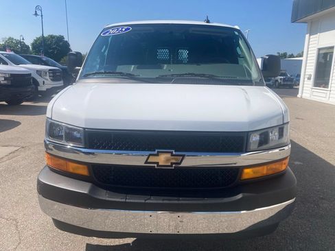 Certified 2025 Chevrolet Express 2500 w/ Driver Convenience Package RWD image 2