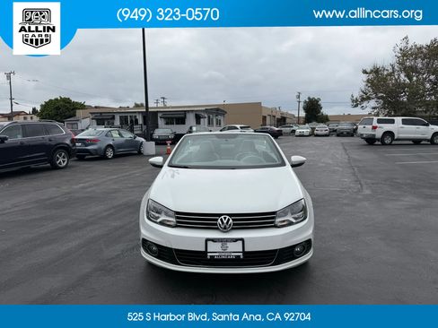 Used 2013 Volkswagen Eos Komfort FWD image 2